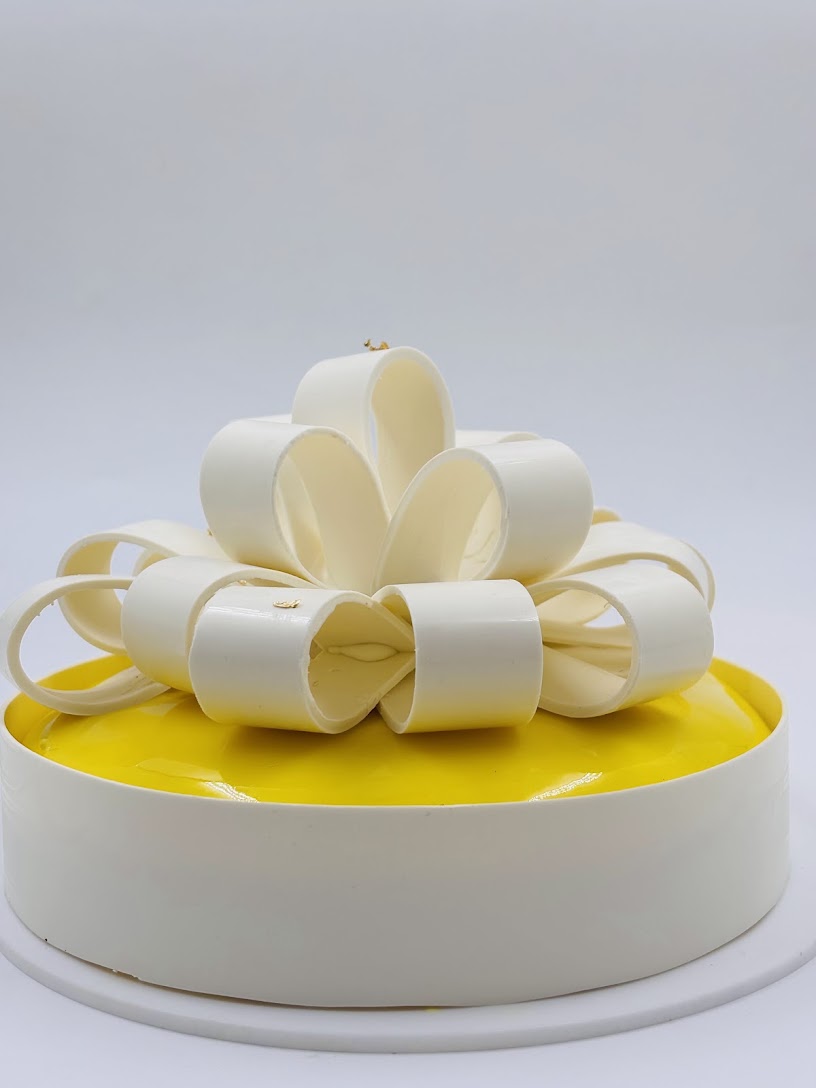 Pineapple Almond Entremet1 extras